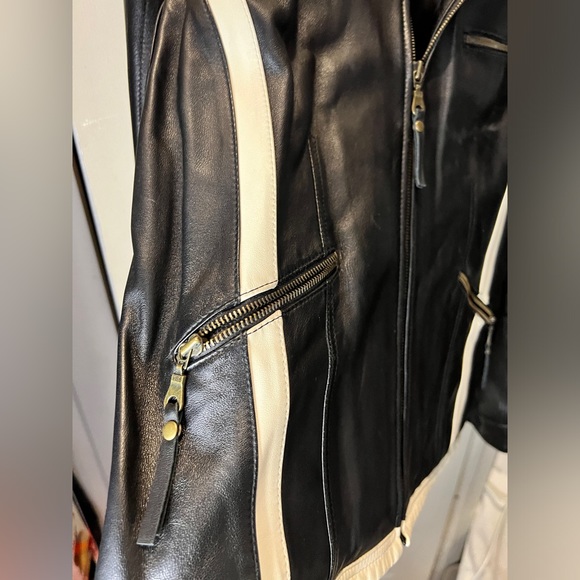 Lamb Skin Black  and White Leather Coat Size Xl. - Picture 10 of 12